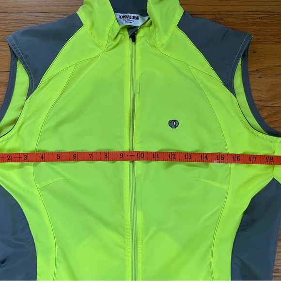 Pearl Izumi Cycling Vest - Picture 10 of 15